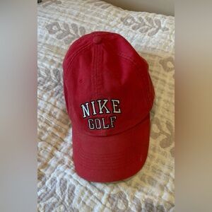 Vintage Nike Golf red ribbed hat